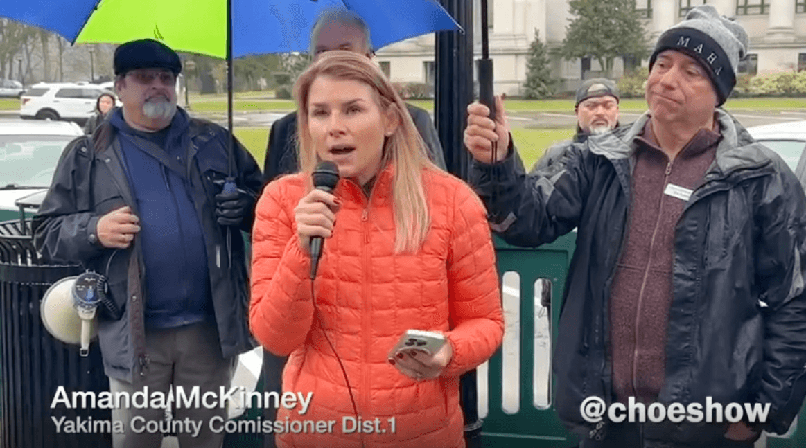 WDV: Standing with Parents (Olympia) 9